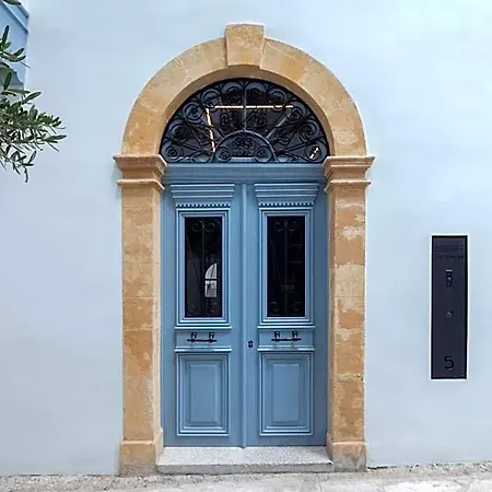The Sendal Boutique Nicosia